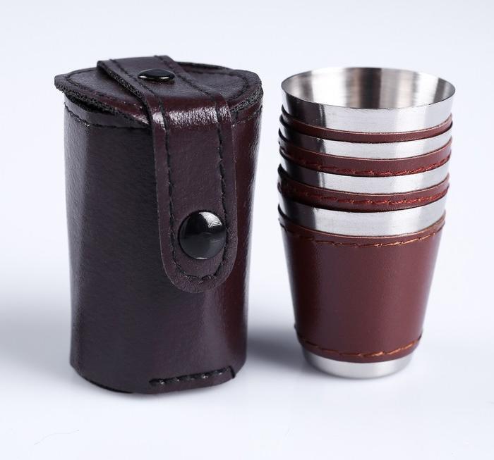 Набор рюмок отделка чехле из экокожи (4шт) 30мл