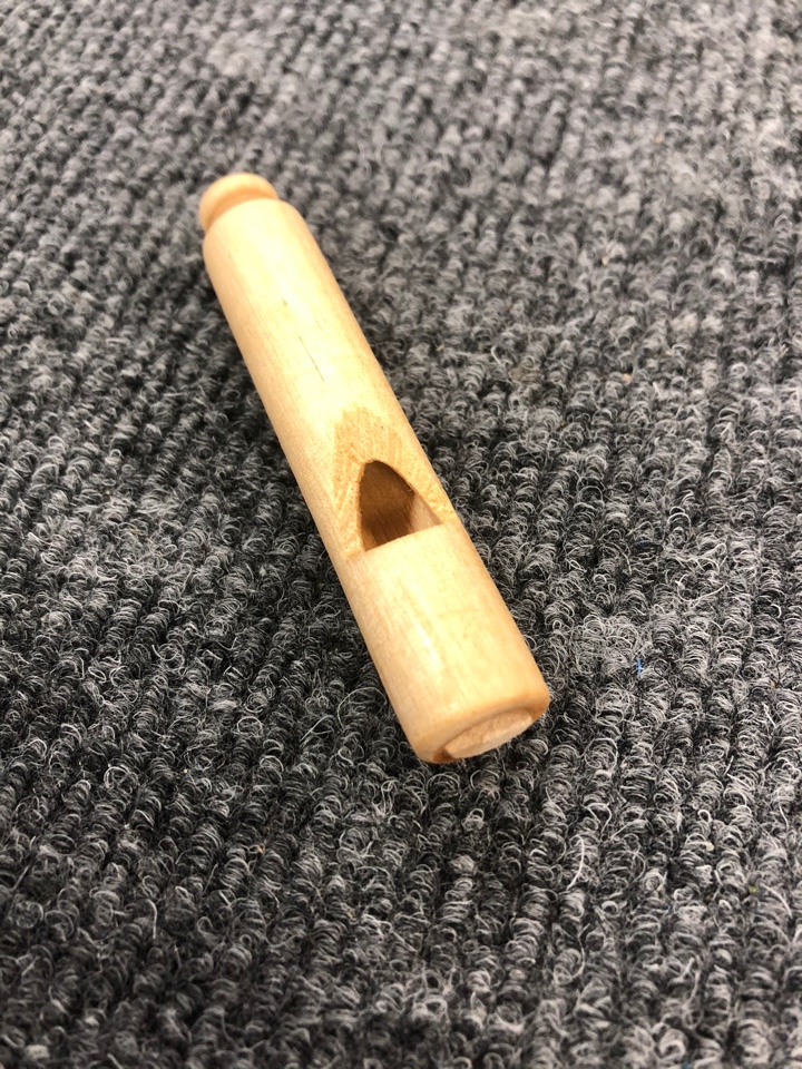 Свисток для подзыва собак